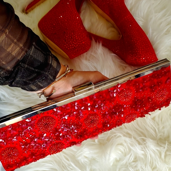 ADORE Clutch &Royal RED HIGHHEELS - Picture 10 of 11